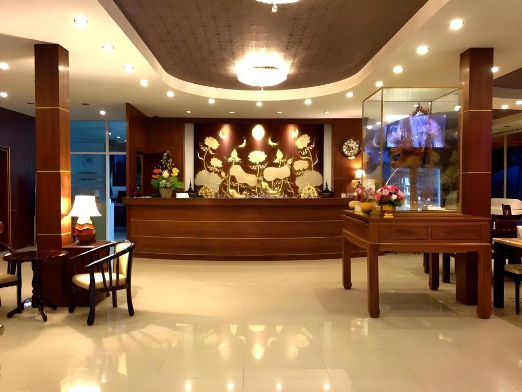Sirimathani Hotel Loei Esterno foto