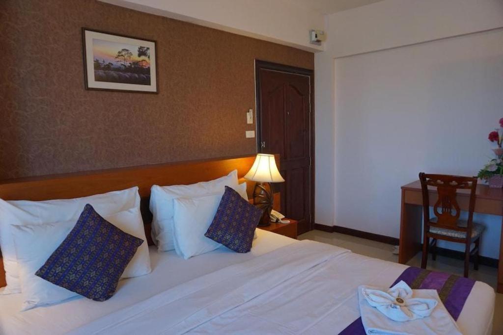 Sirimathani Hotel Loei Esterno foto