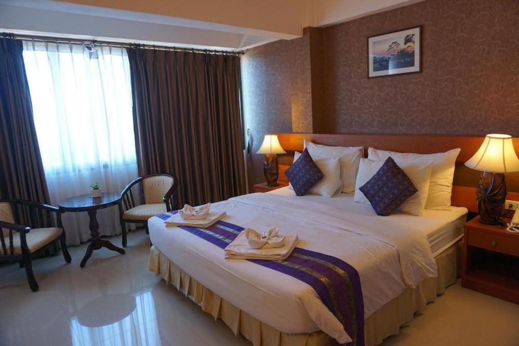 Sirimathani Hotel Loei Esterno foto
