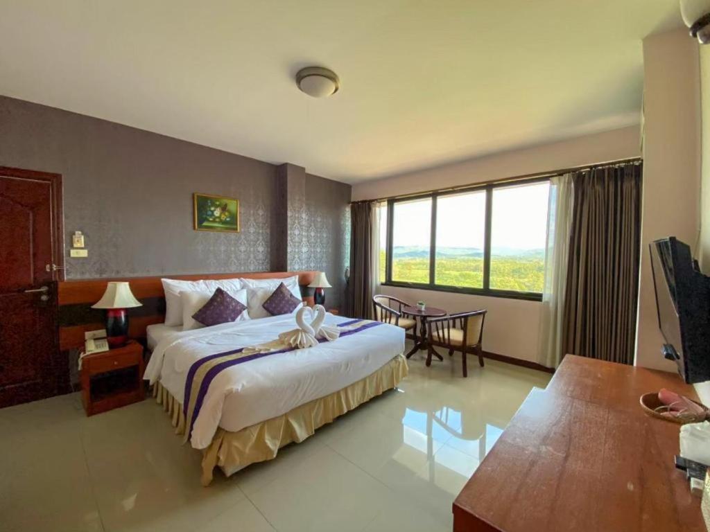 Sirimathani Hotel Loei Esterno foto