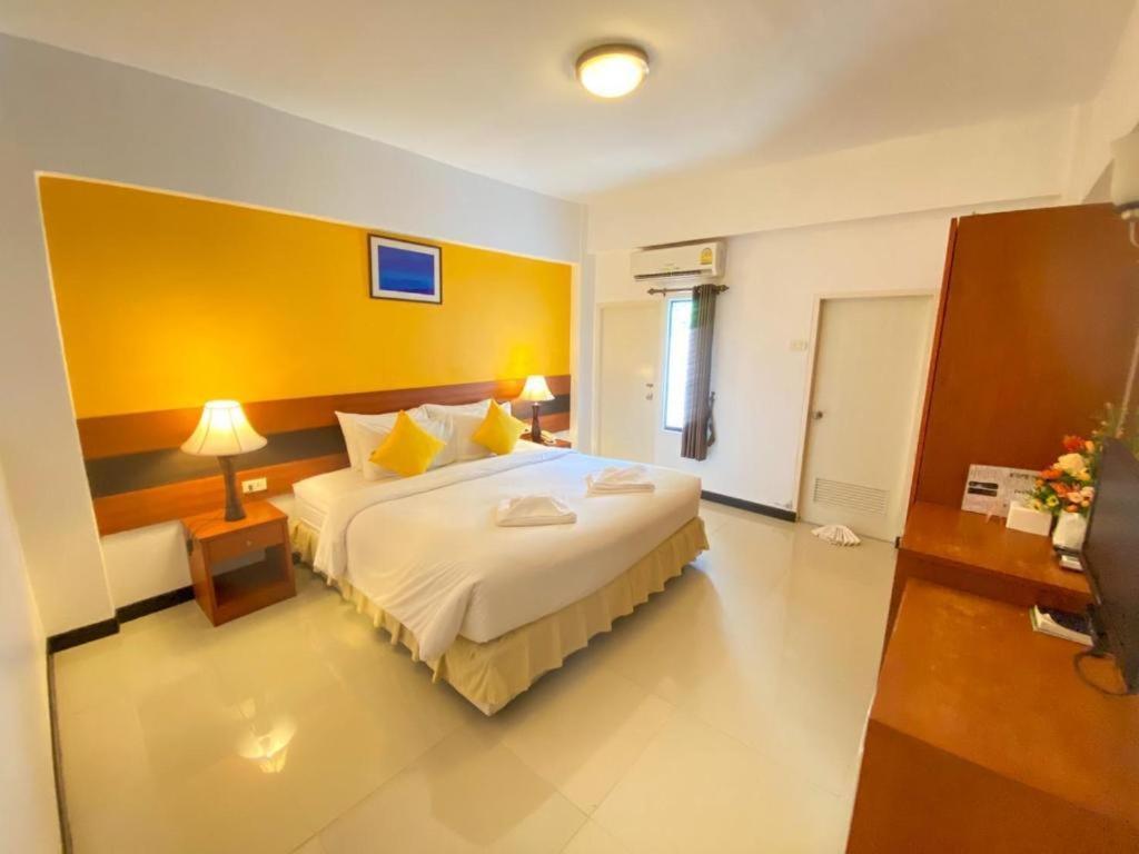 Sirimathani Hotel Loei Esterno foto