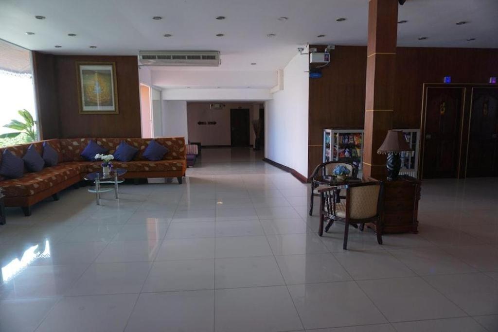 Sirimathani Hotel Loei Esterno foto